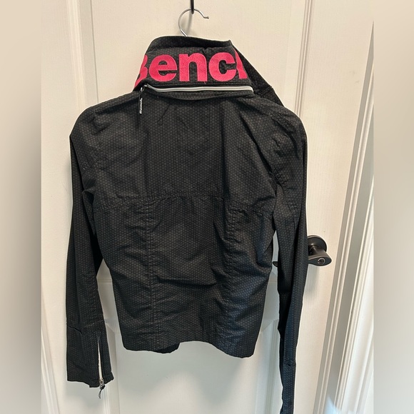 Bench light jacket - Picture 3 of 3